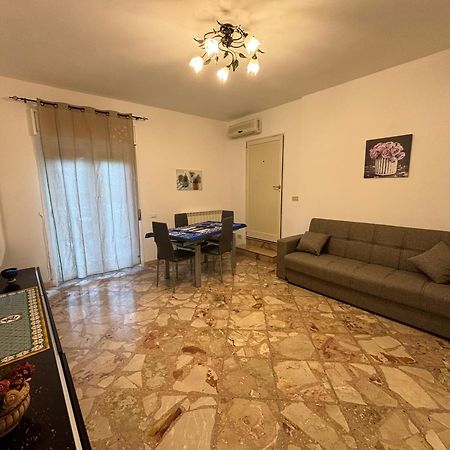 Mondello21 - Holidayhome Палермо Экстерьер фото